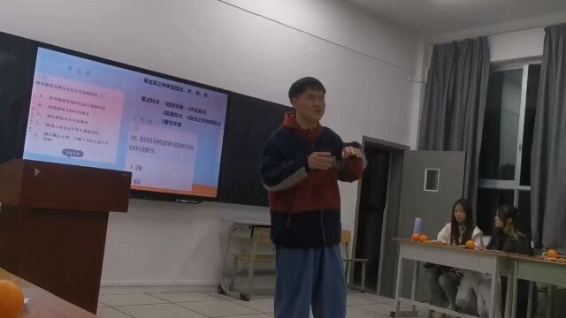 王佳俊学长,分享免试专升本 吴徐学长,分享专升本备考经验. 李建勋学长,分享导游资格证备考经验 田浩楠学长,分享申报国家奖学金准备历程,项目申...