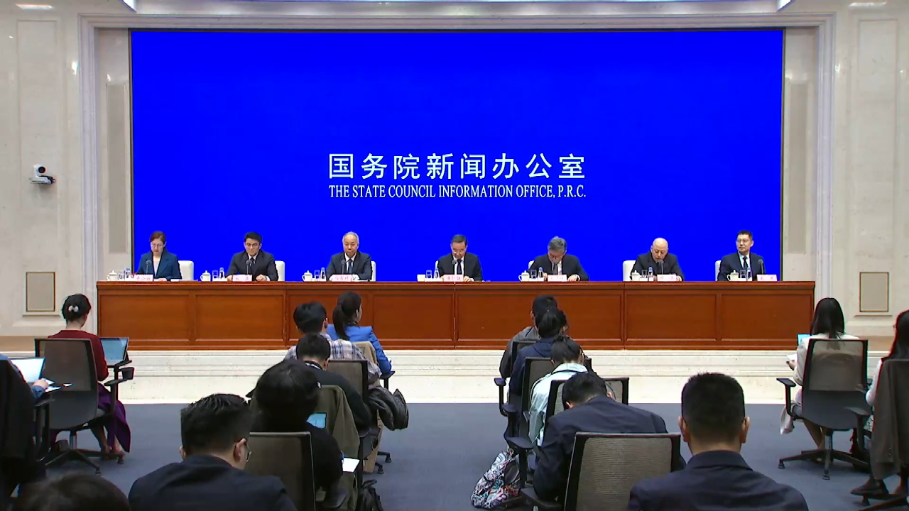 公安部:始终保持对长江非法捕捞犯罪的高压严打态势