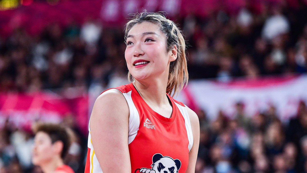 国手对决太好看!李梦追身三分 杨力维杨舒予连续砍分