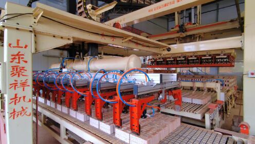 聚祥科技集团全自动卸砖打包机