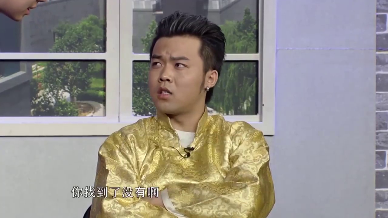 小品《小三千》,崔志佳扮演纨绔阿哥,分分钟笑出腹肌