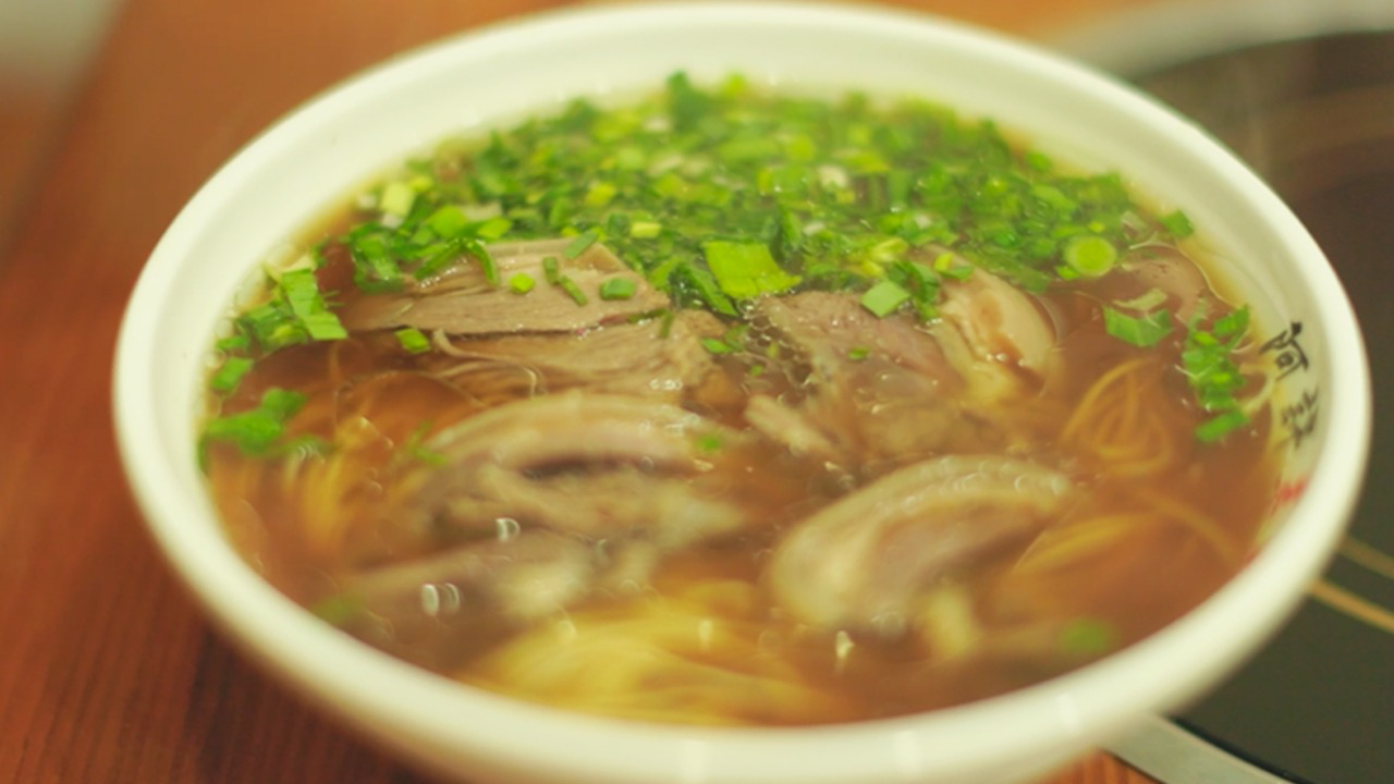 小城大食丨双凤羊肉跳面!冒着风雨也要吃上一口