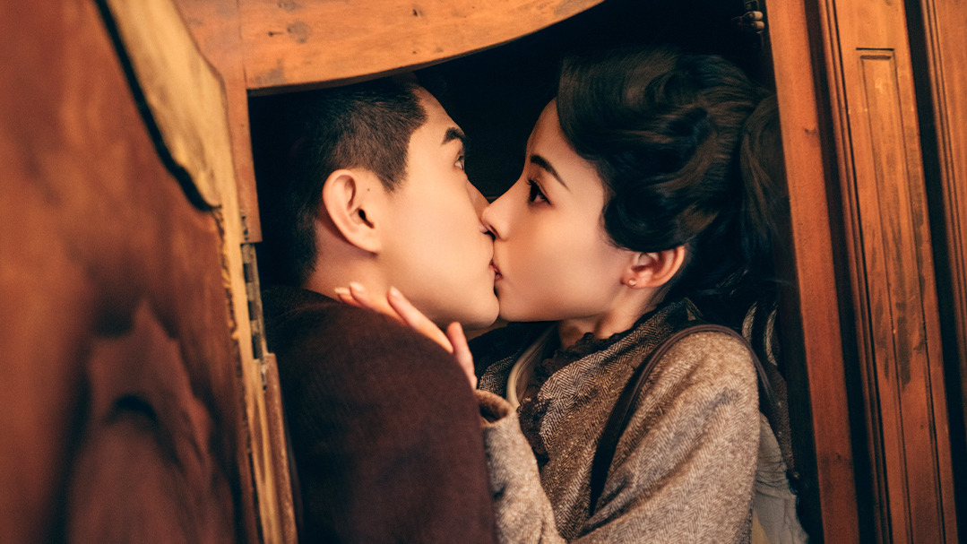 法医侦探共查谜案,一吻定情!