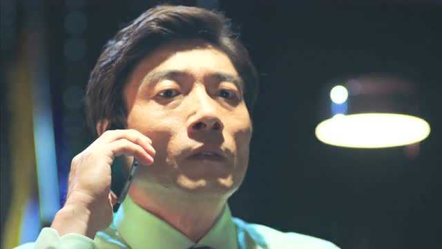 W两个世界 13集
