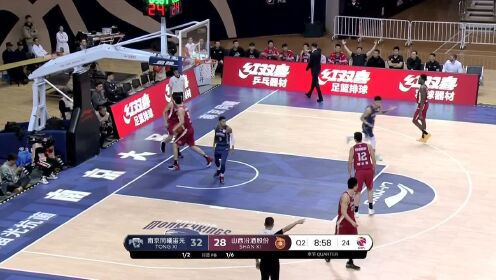 《CBA全场集锦》【得分】雅克查里炮弹直传 于长春轻松上空篮
