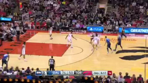 《NBA全场回放》【原声回放】独行侠vs猛龙第3节 洛瑞接球就投三分一发入魂
