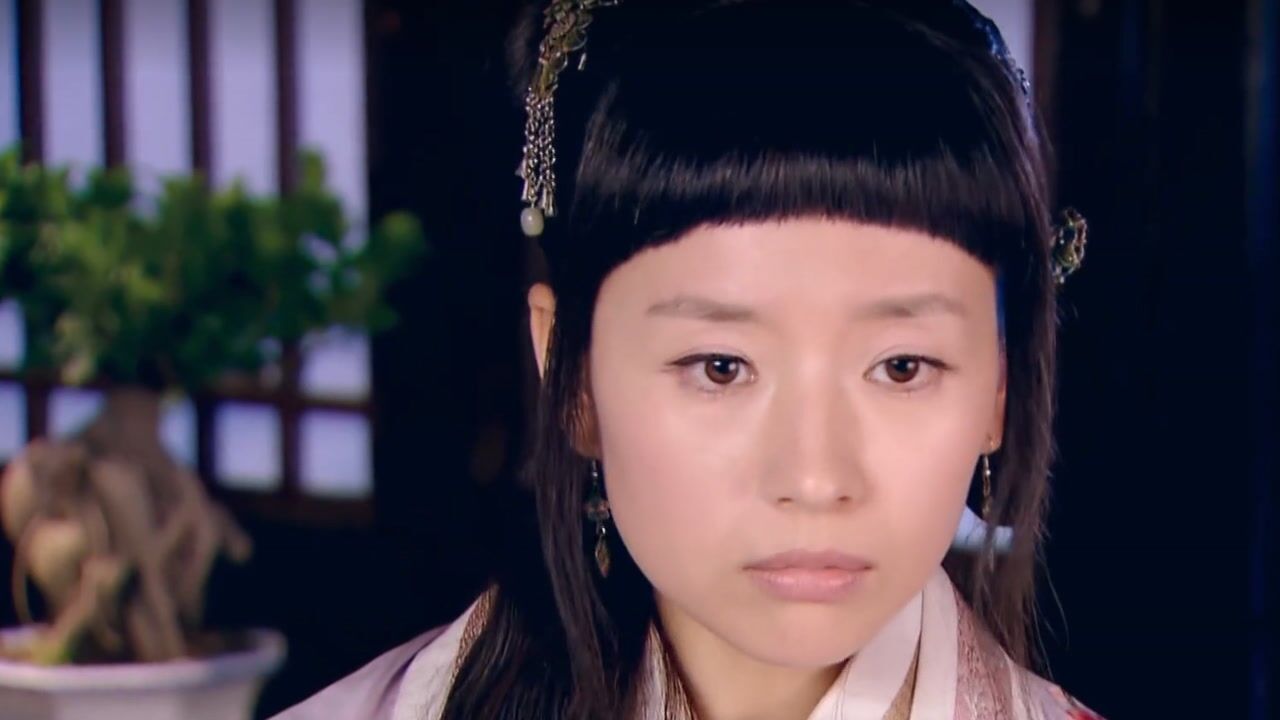 《美人如画》第3集03:江嘉沅看到有人在上吊,江嘉沅给那人讲述吊死的