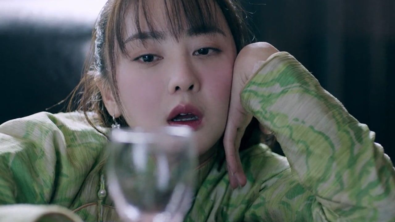 《猎手》第25集01:常慧美被杨天柱伤了,回家成天喝闷酒_高清1080p在线