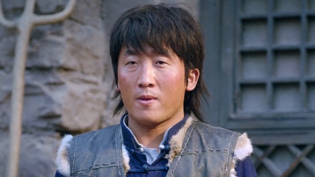 《猎手》第02集03:杨万山决定把家里的事交给杨天柱,希望大伙多多关照