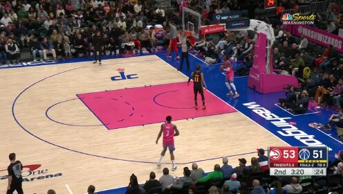 《NBA全场集锦》不愧是上赛季抢断王！穆雷露出狰容生断怀特反击上篮一条龙
