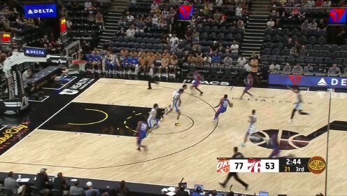 《费城76人》太可靠了 布朗果断出手篮下补扣