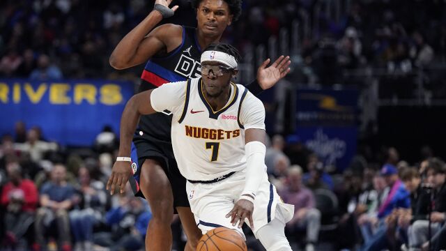 雷吉vs活塞集锦 21分6助攻多次上演神奇表现