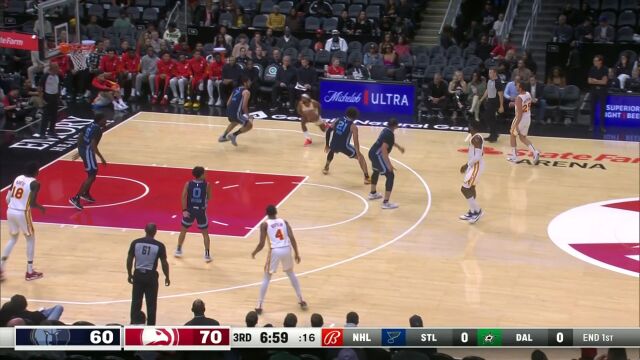 防守在哪里？吉尔亚德直传篮下阿尔达马扣篮轻取2分