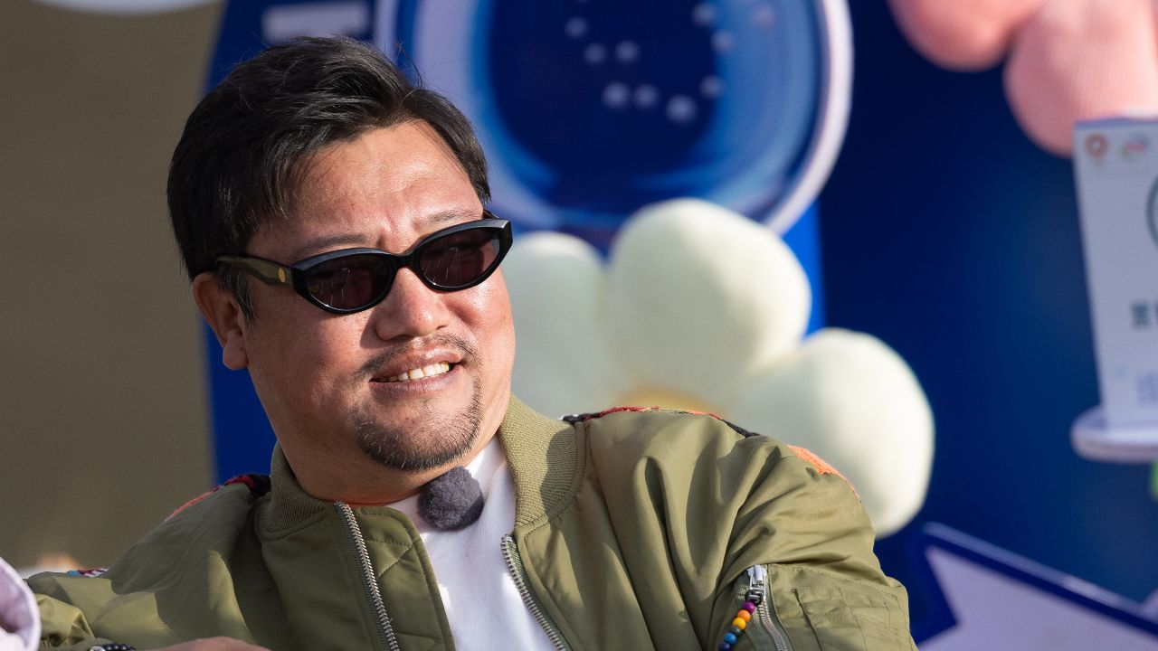 #贾冰没当过这么憋屈的男一号##现在就出发#