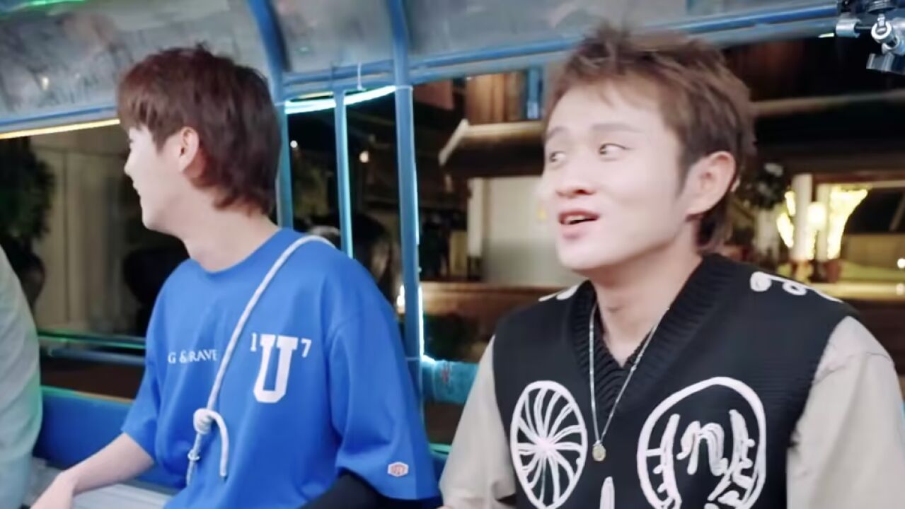 霓虹突突车放鹿晗的《敏感》,原唱真的敏感了:好社死