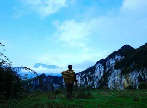 雲南第一天坑溶洞群 鎮雄五德大鍋圈石海螺原始聲音