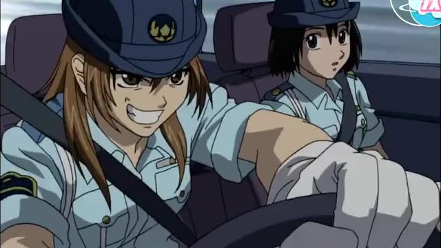 动漫中那些女司机飙车的各种姿势弯道漂移什么的都是小儿科