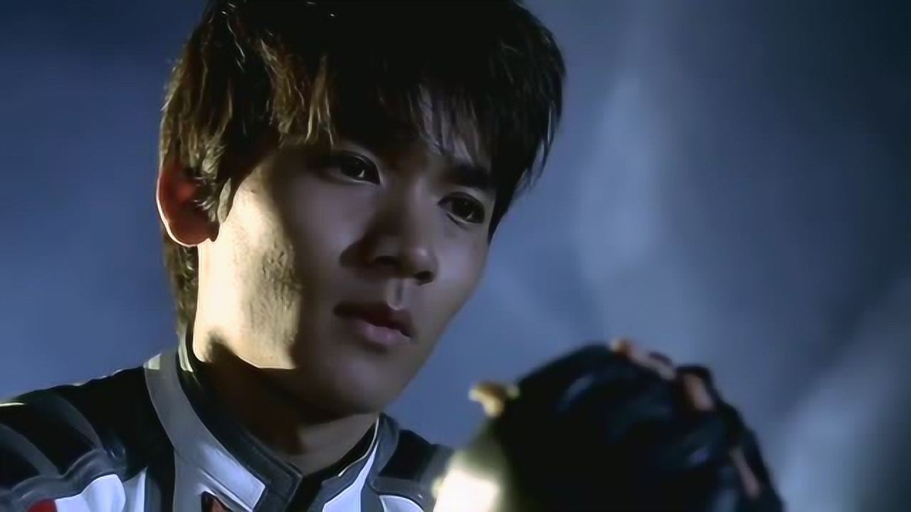 人类,能凭自身的力量发光迪迦奥特曼,不败的勇者,光的力量