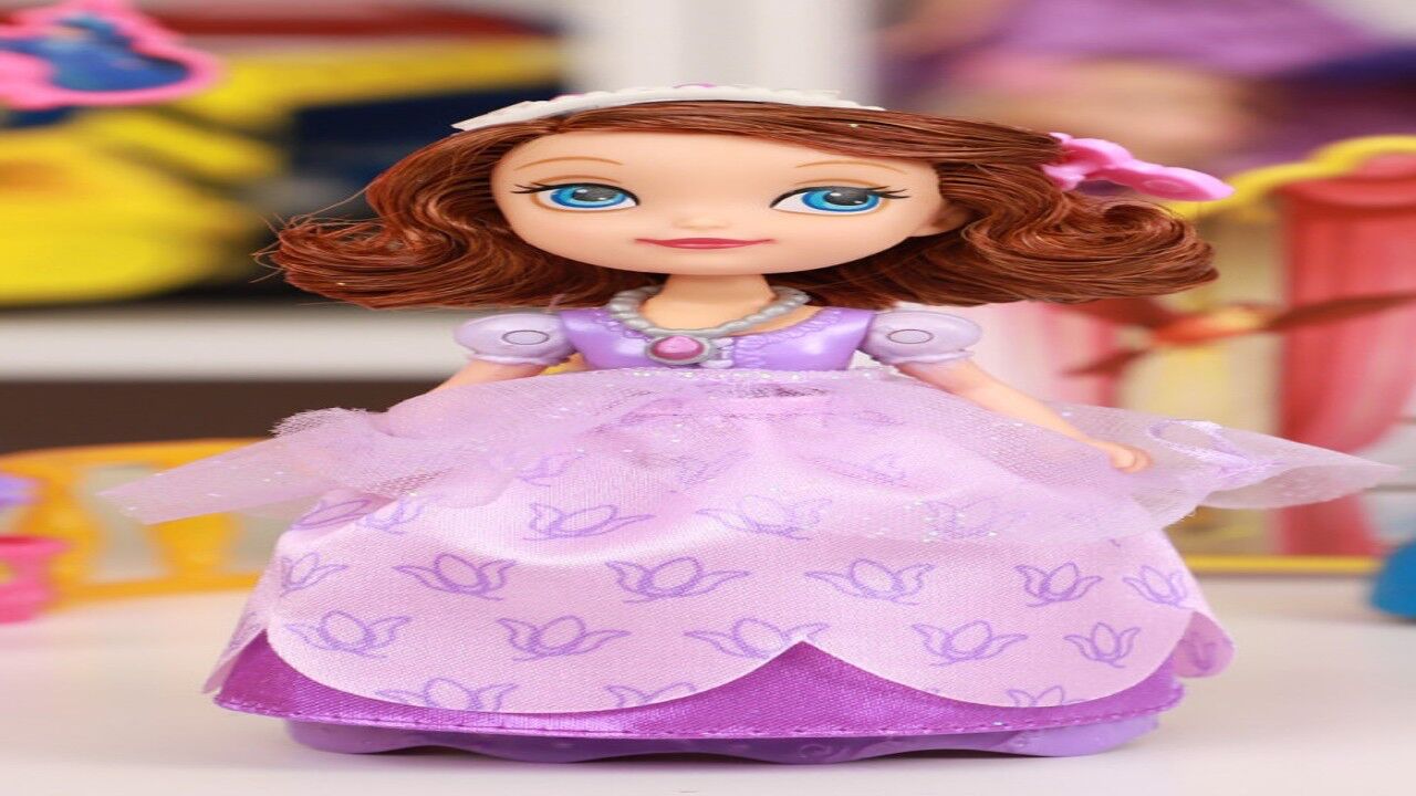小公主苏菲亚皇家礼仪玩具分享 迪士尼公主举办皇家舞会