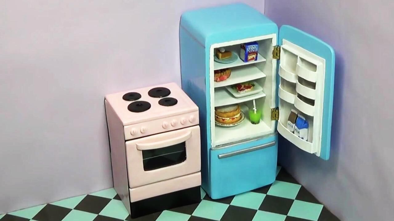 diy创意手工制作洋娃娃的单门双层冰箱