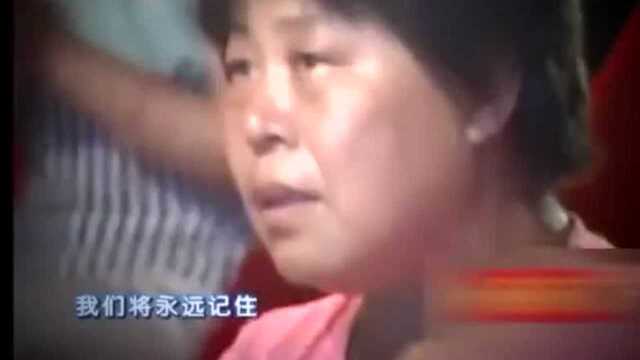 一首催人泪下的歌 迟志强现场演唱《愁啊愁》台下观众已经哭了