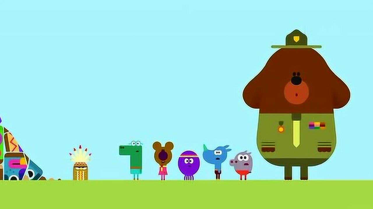 嗨道奇道奇和小朋友为了让猫头鹰开心做了很有创意的涂层树啊