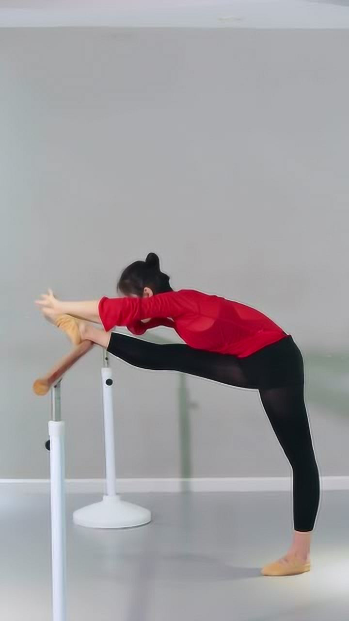 中国舞基本功压正腿