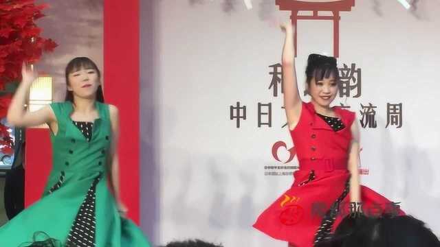 日本少女青春偶像组合POPUP演唱歌曲《夏恋》