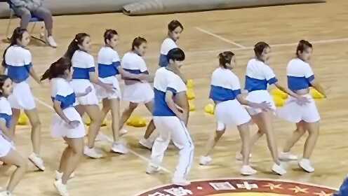 学长跳《卡路里》C位出道 - 腾讯视频