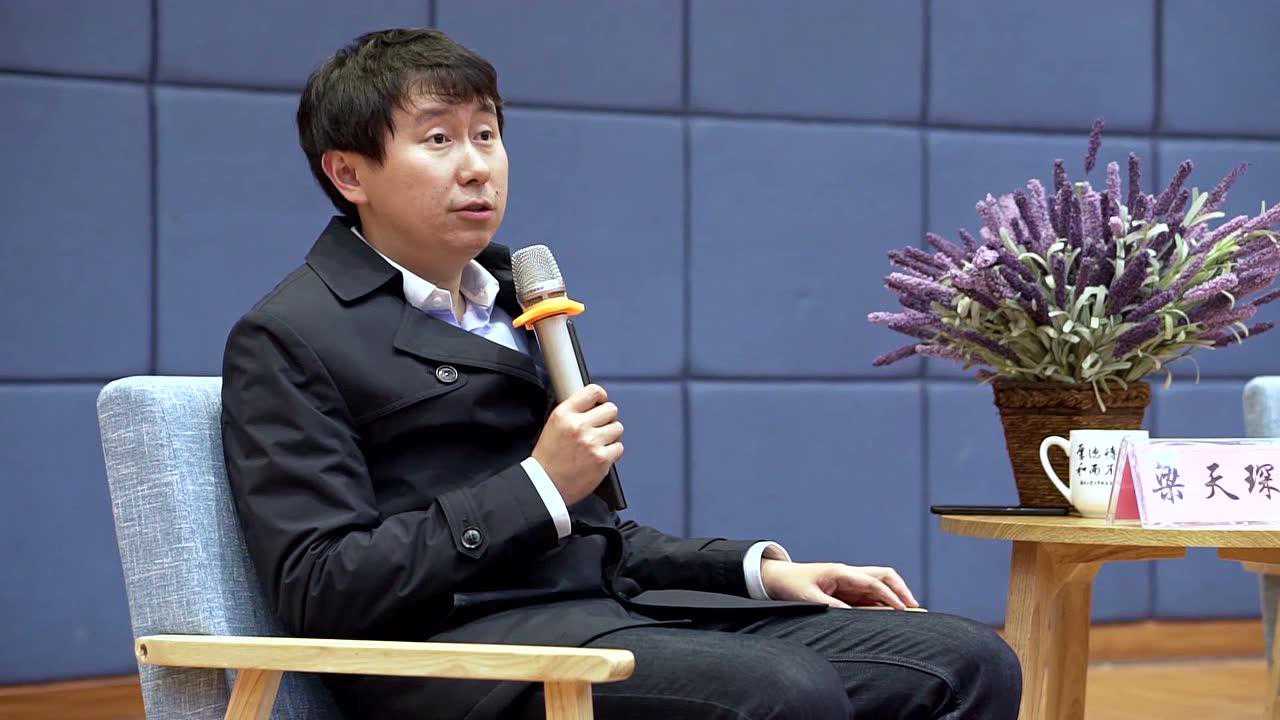 冒牌军师01:05肖战复古皮衣跳disco,哥哥到底还有什么样子是我们不