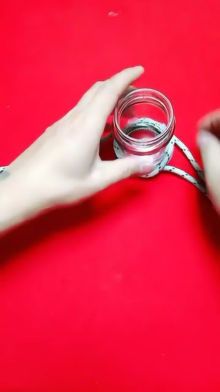 绳结大全之"瓶口结"也称提瓶结,简单实用牢固的绳扣