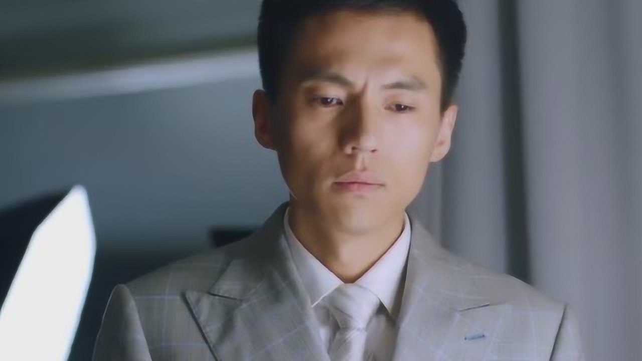 外滩钟声:心美现在没有办法和白先国结婚了