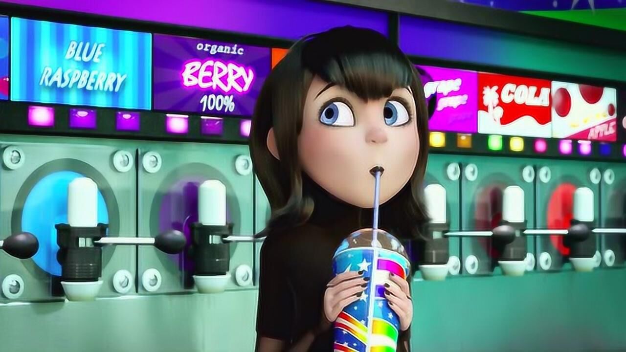 精灵旅社2:梅菲斯来到了24小时营业的便利店,疯狂喝饮料