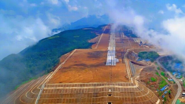 重庆新机场花费16亿,地址选择在偏远的大山上,意欲何为呢?