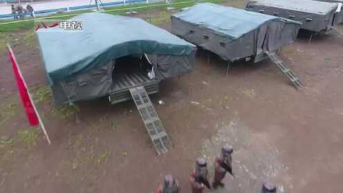 兵哥野外宿营除了帐篷，还可以住“房车”！