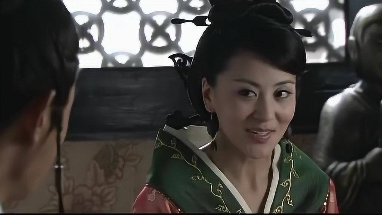 母仪天下傅瑶见萧育对政君动真感情一番话暗藏深意啊
