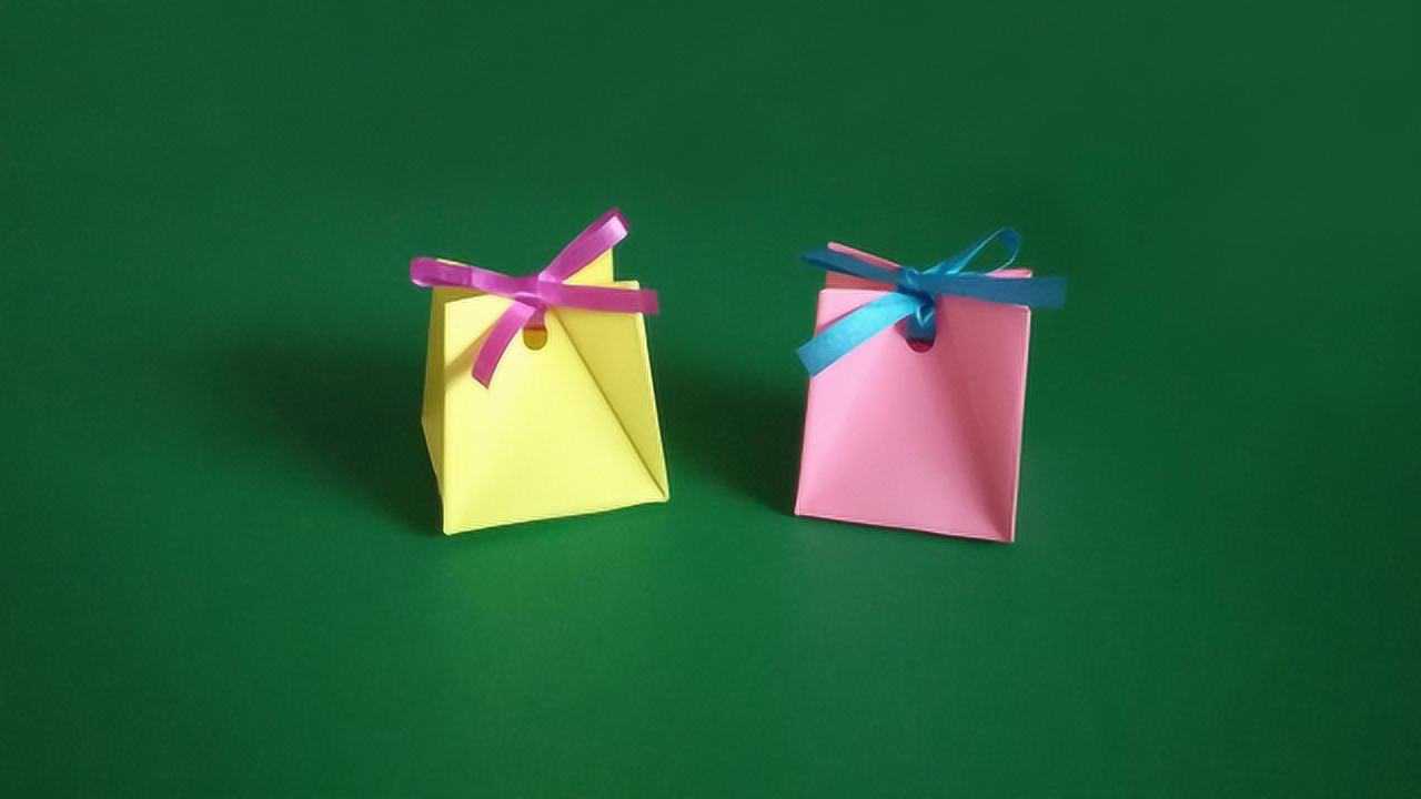 手工折纸,迷你礼品袋,一张正方形的纸,简单几步就能折出来