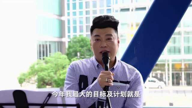 香港演员阮兆祥街头表演回归乐坛,是谁的出现让他受到如此惊吓?