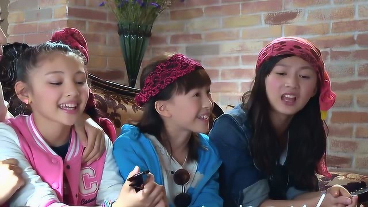 舞法天女朵法拉:什么散播给整个世界?她说的是什么啊?