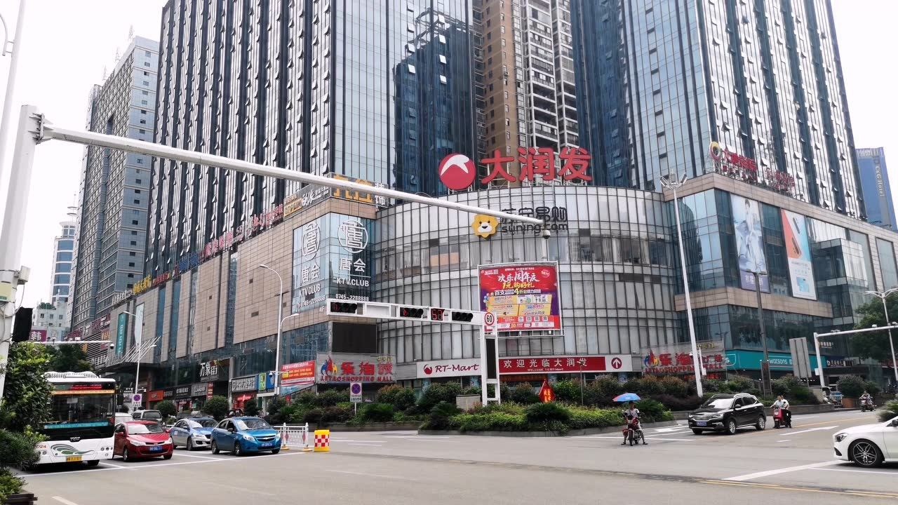 实拍湖南怀化城市风光外地游客一看这里不穷