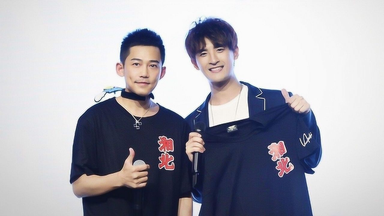 合唱吧300vip· 音乐 · 6363热度简介播放列表为你推荐2019-07-28期