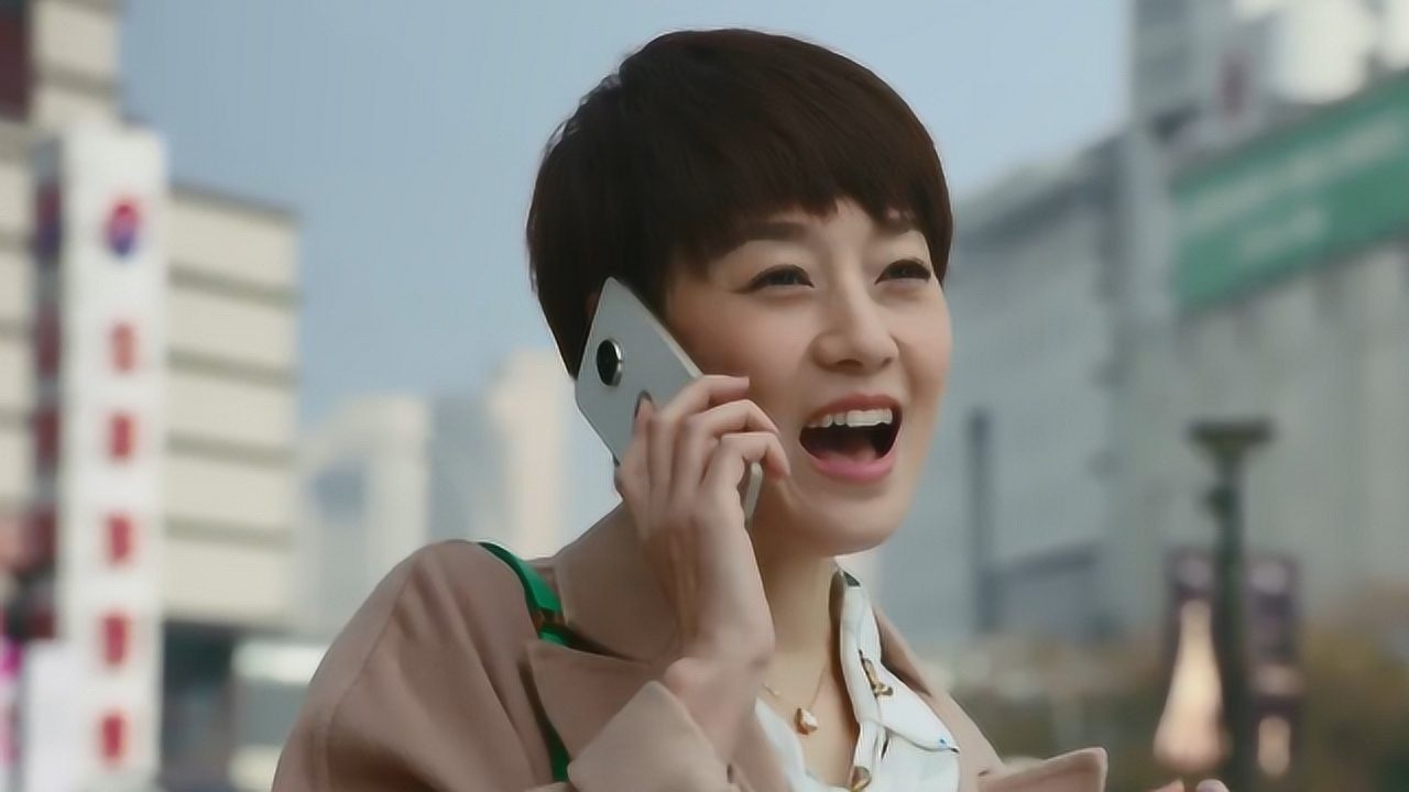 罗子君穿的最美的一次,不料高跟鞋坏掉了,撒娇求助贺涵