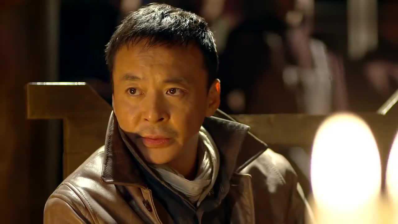 一代枭雄邹七点亮一根火柴山上数千红军立刻相应举火