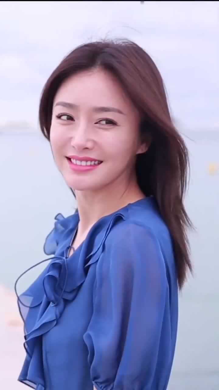 娘娘秦岚动态太美了360度无死角啊原来怎么不知道啊