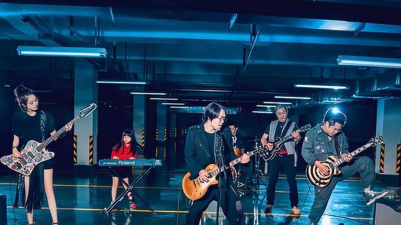 《缝纫机乐队》"音乐不死,摇滚不死",一场热血沸腾的逐梦之旅