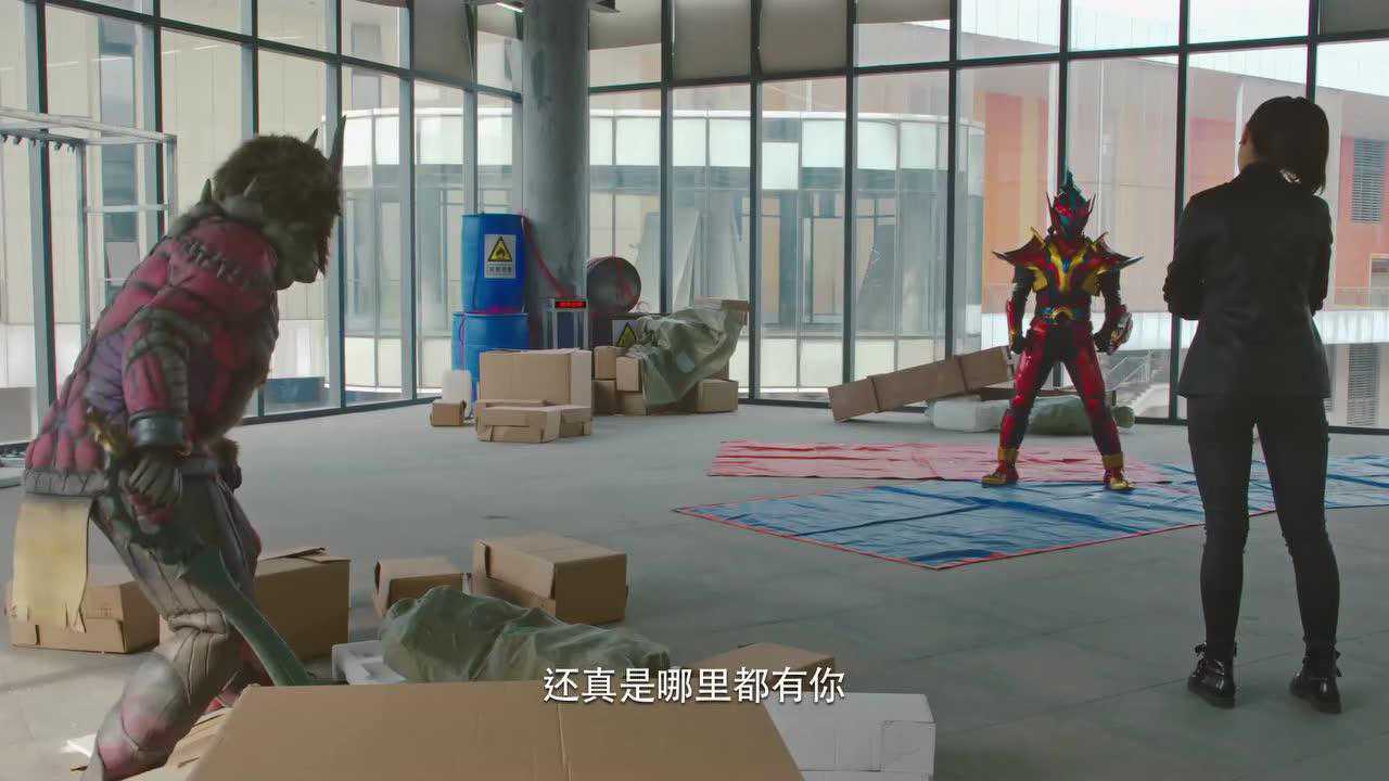 铠甲勇士猎铠米娜琦阻止马帅拆炸弹鹰帅一点都不心疼女生