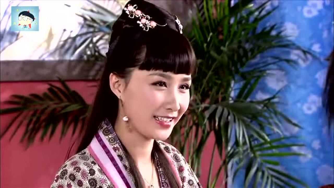 《龙门镖局》秋月姐拿着一百两的巨额资产想投资,结果碰了一头包