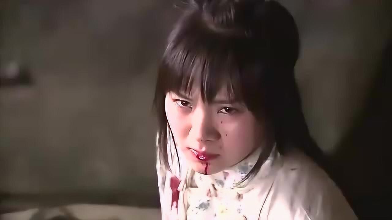 姑娘身中数枪为了给战友报仇她咬牙使出最后一击鬼子当场毙命