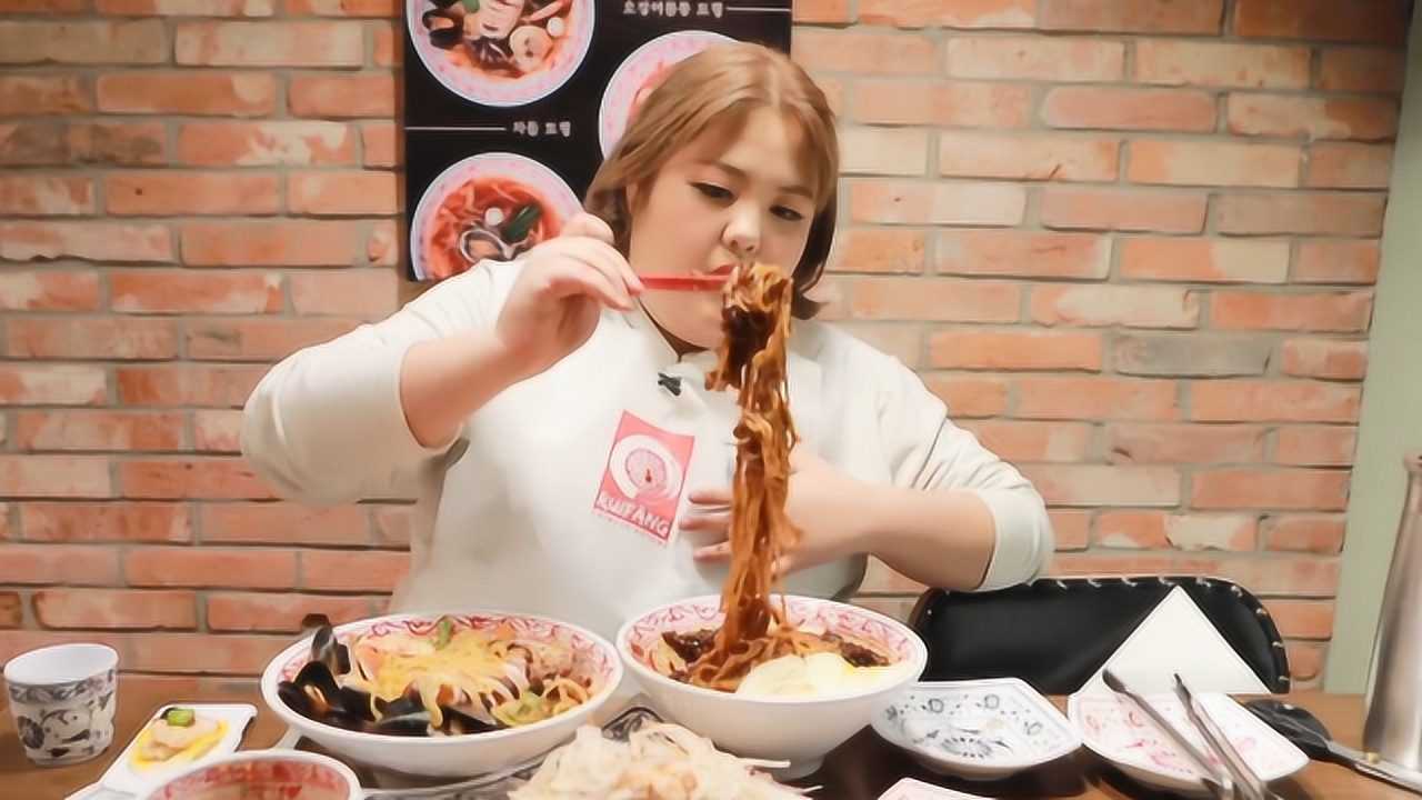 韩国吃播界一姐秀彬半年减肥90斤瘦了以后吃东西看着更心动