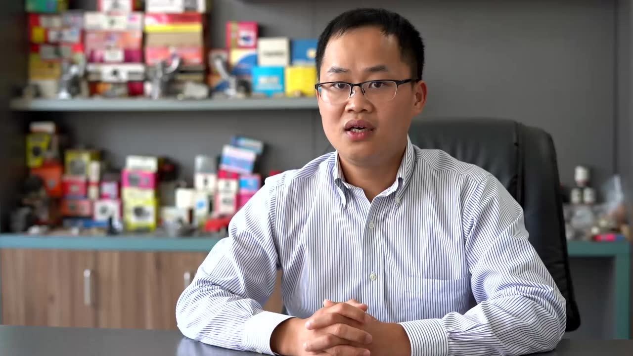 第十一届政协委员王洪刚